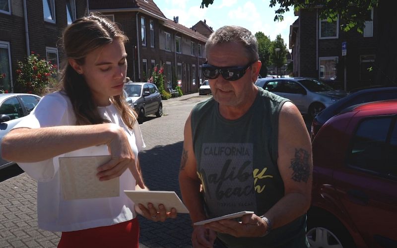 Beeld uit de video over het kunstproject Bloemwijk Beeld uit de video over het kunstproject Bloemwijk